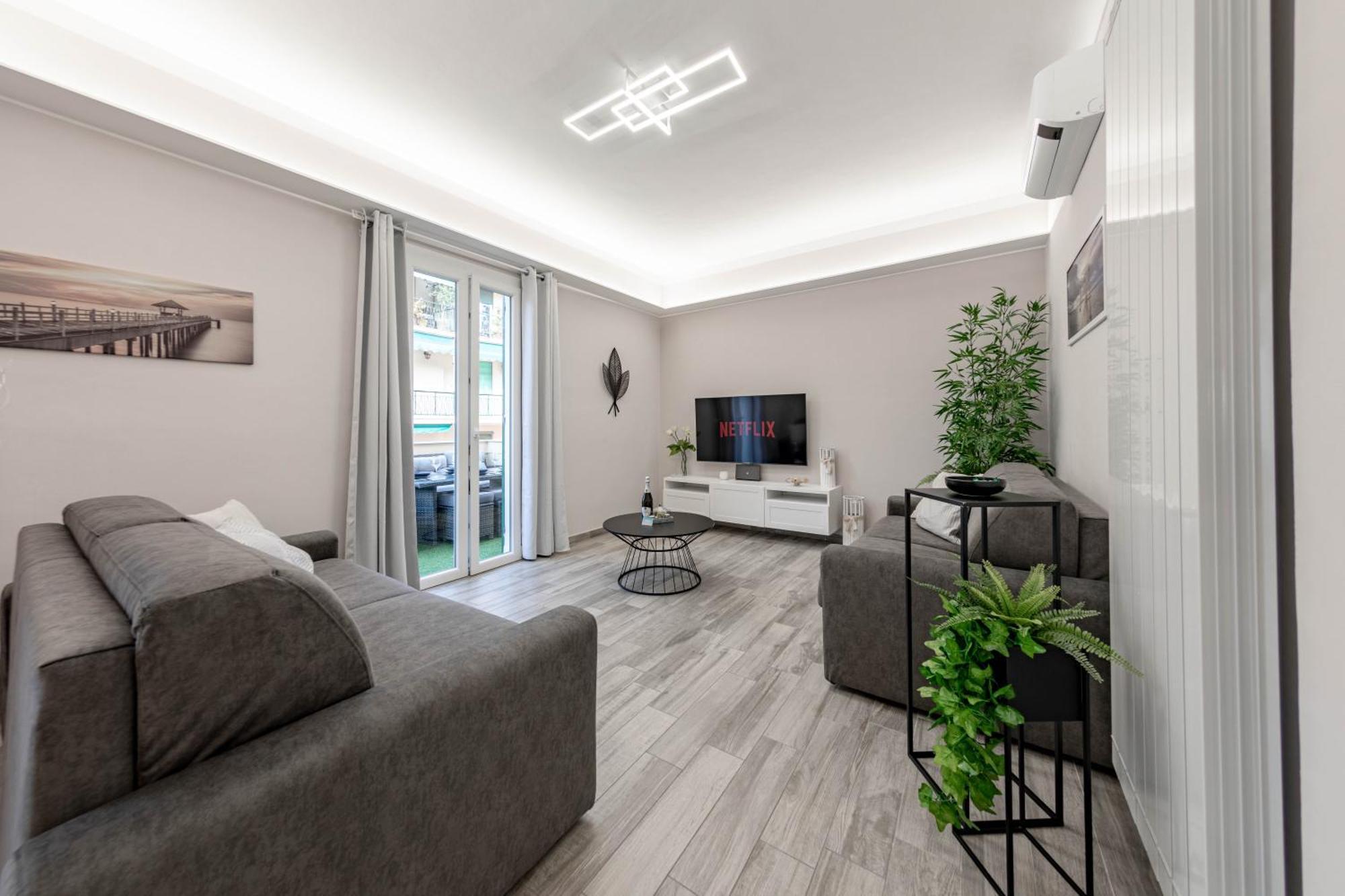 H11 Luxury Sanremo Centro - Elegante - Casino Lägenhet Exteriör bild